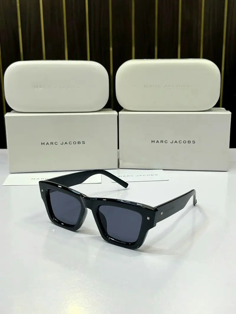 _Marc_jacobs_3700_black
