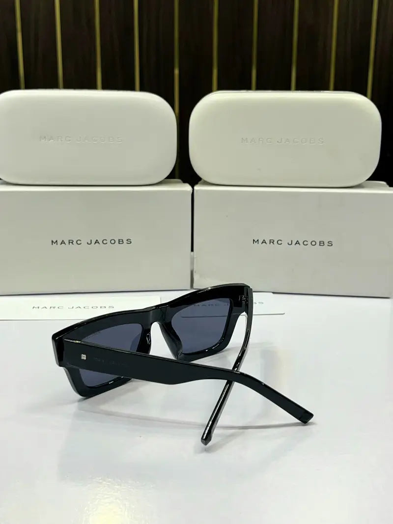 _Marc_jacobs_3700_black
