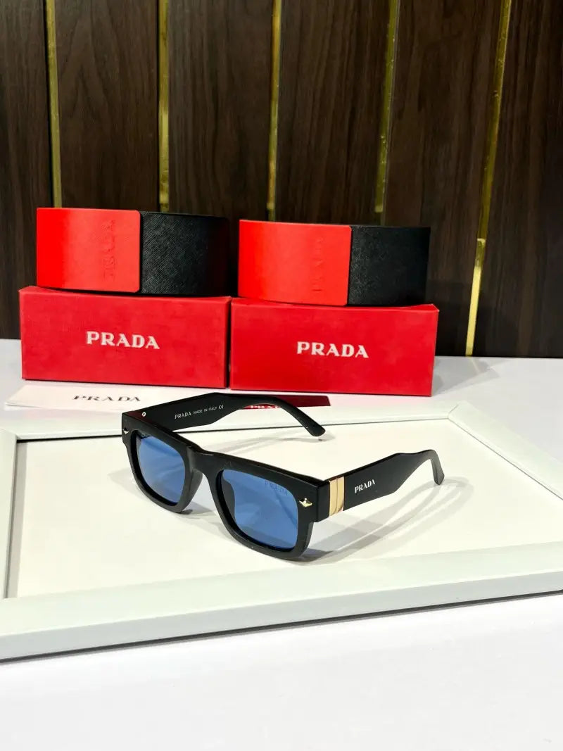 _Prada_19_black_blue