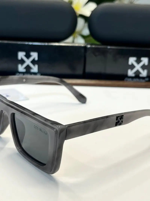 _Off_white_88992_grey