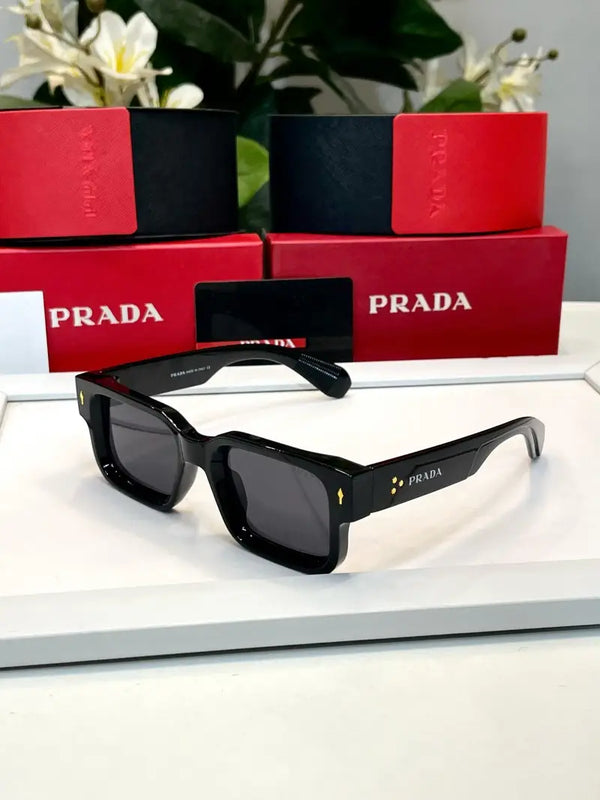 _Prada_M111_black