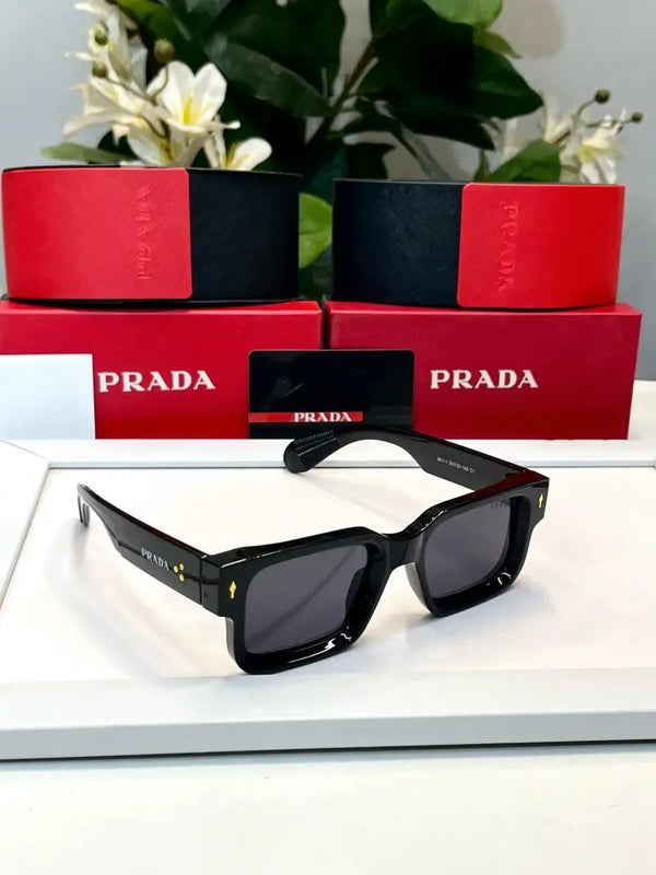 _Prada_M111_black