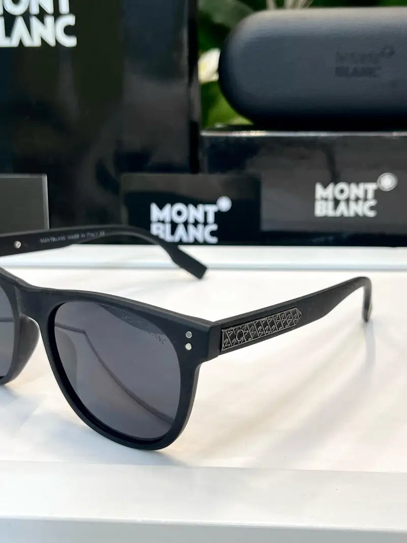 _Mont_blanc_023_black