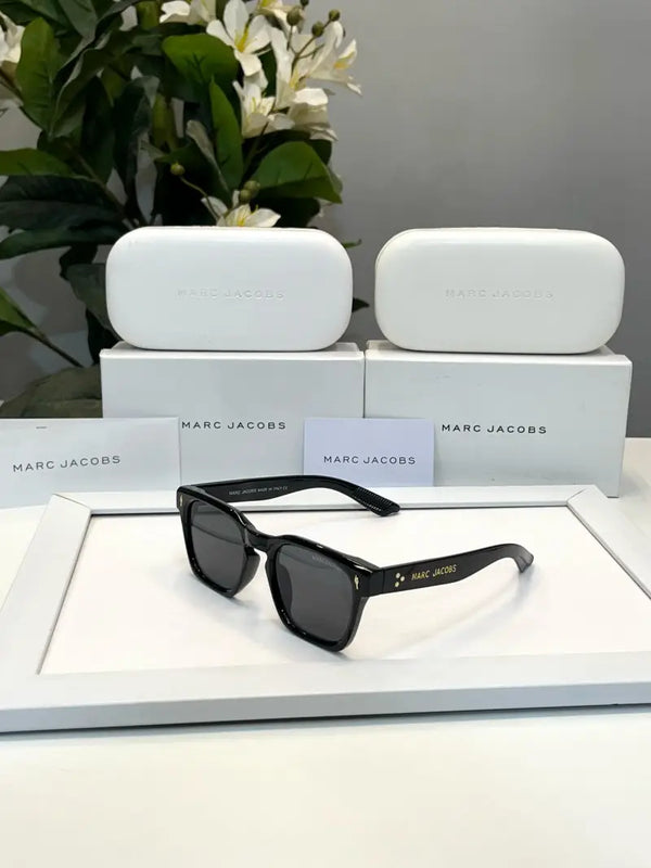 _Marc_jacobs_M1125_black
