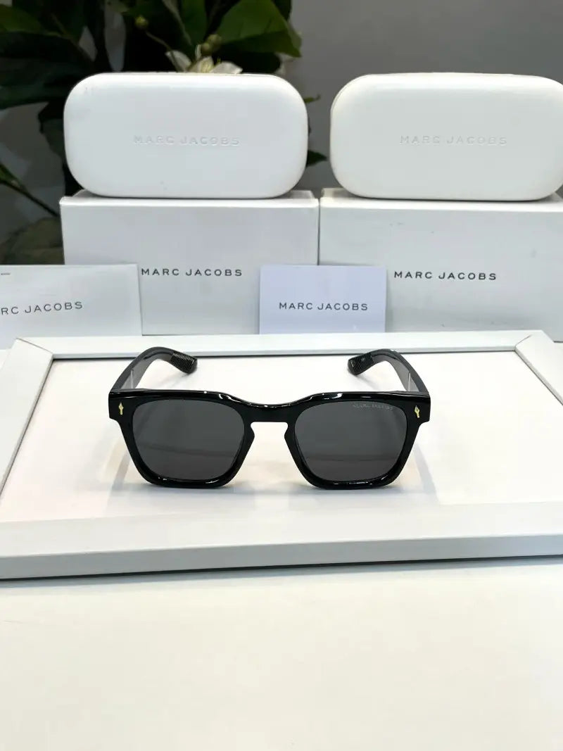 _Marc_jacobs_M1125_black