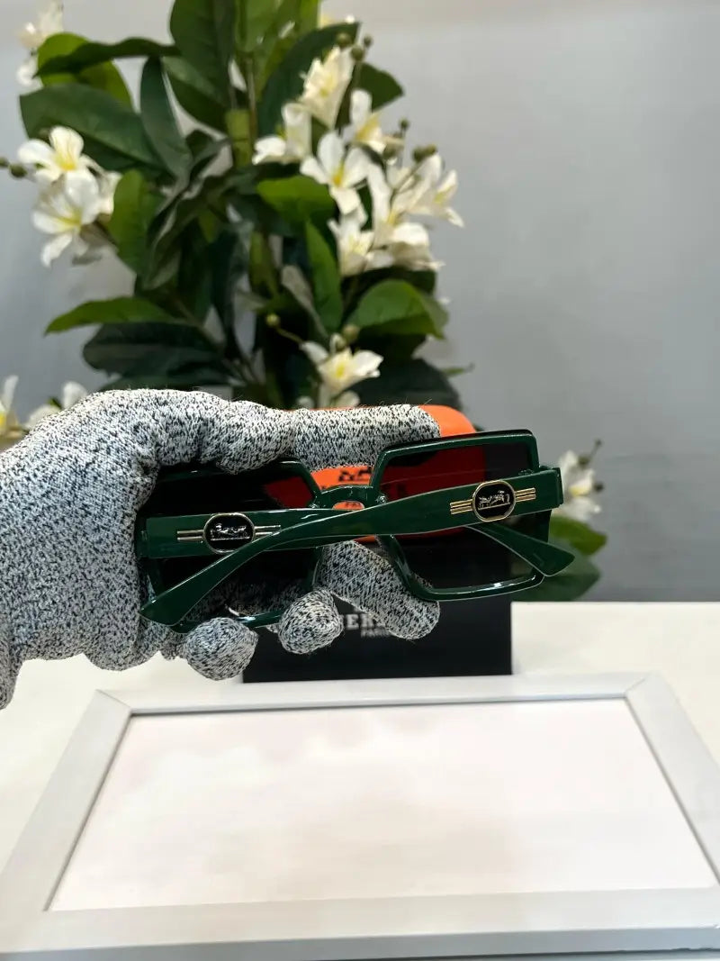 Hermes 23010 green black