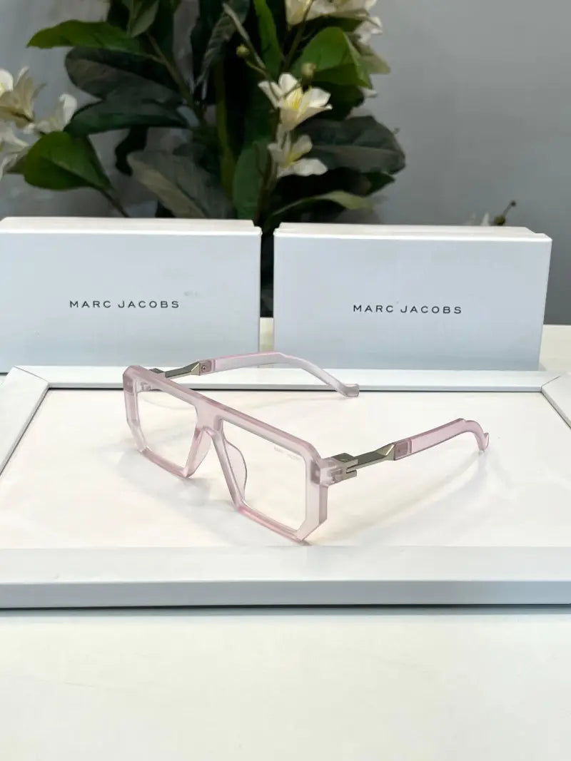 _Marc_jacobs_111_plano