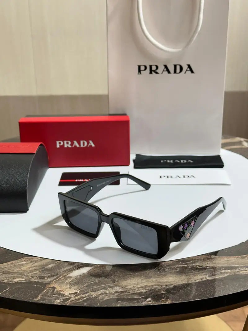 _Prada_milano_9103_black