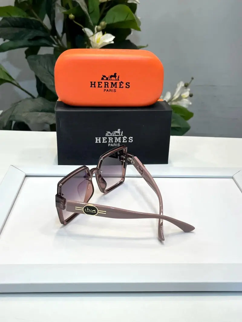 Hermes_23010_pink_brown