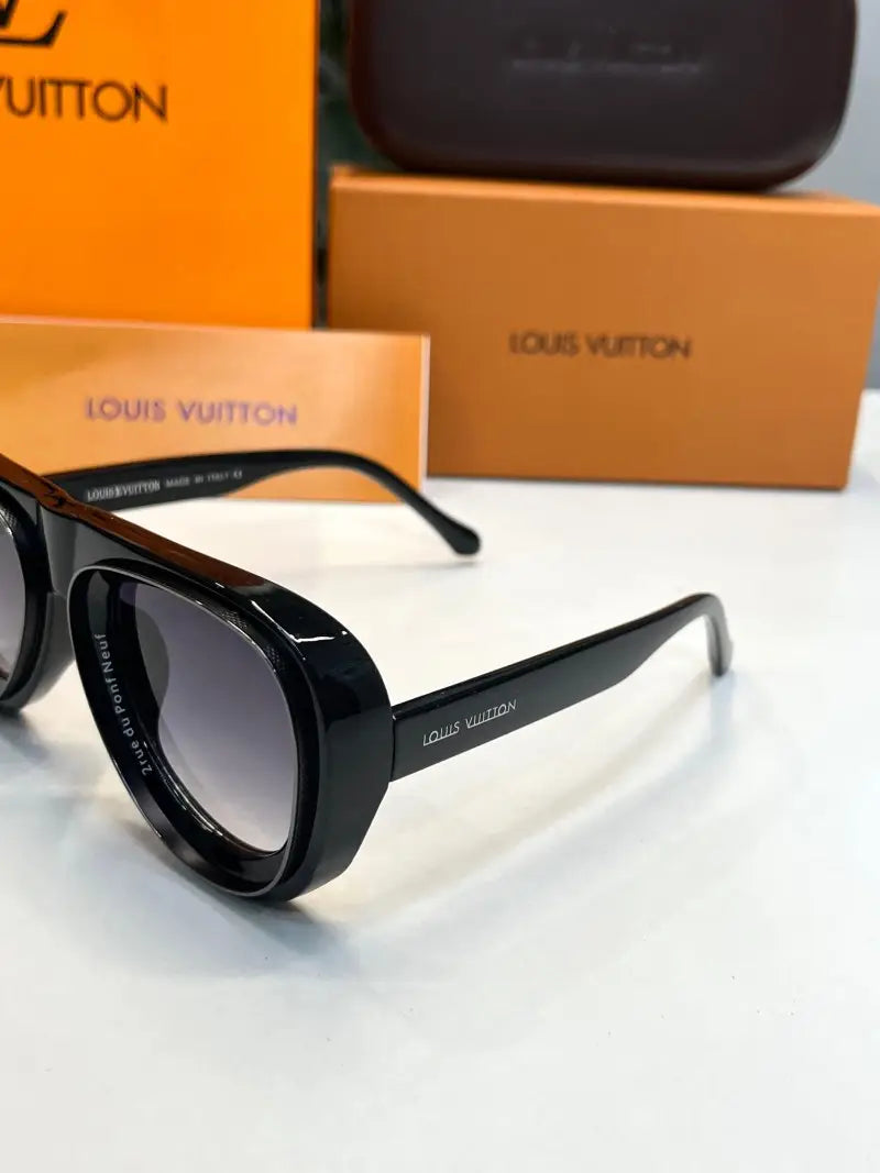 _Louis_vuitton_98206_full_blk