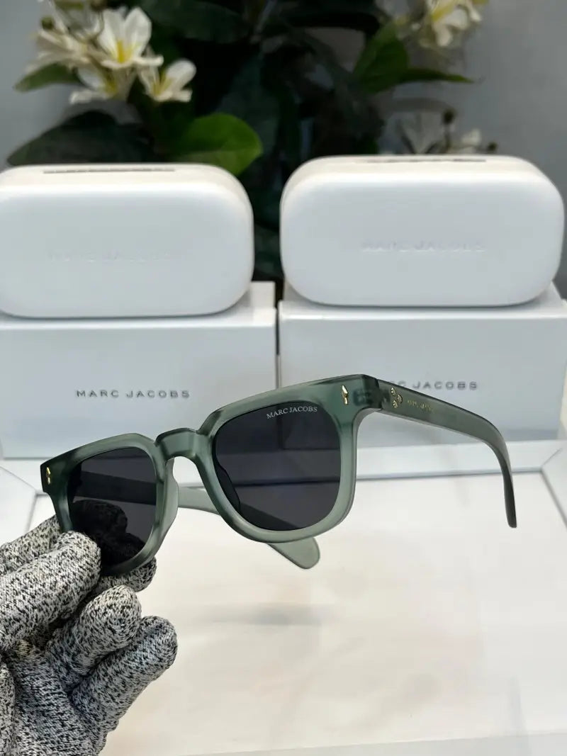 _Marc_jacobs_M1130_green