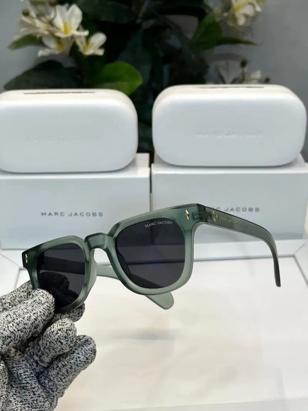 _Marc_jacobs_M1130_green