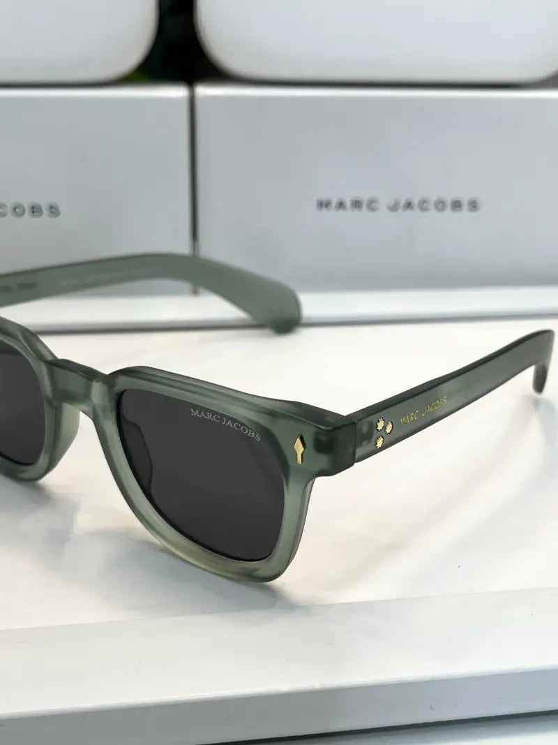 _Marc_jacobs_M1130_green