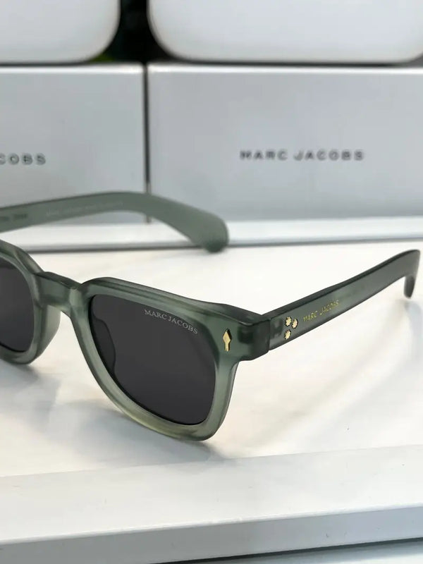 _Marc_jacobs_M1130_green