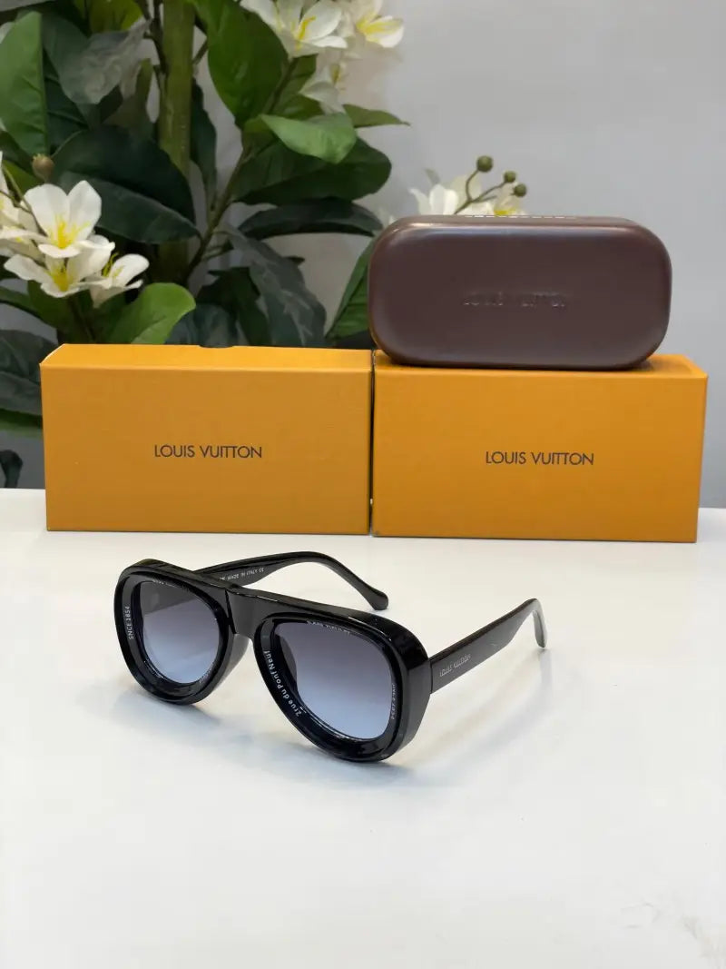 _Louis_vuitton_98206_black_blue