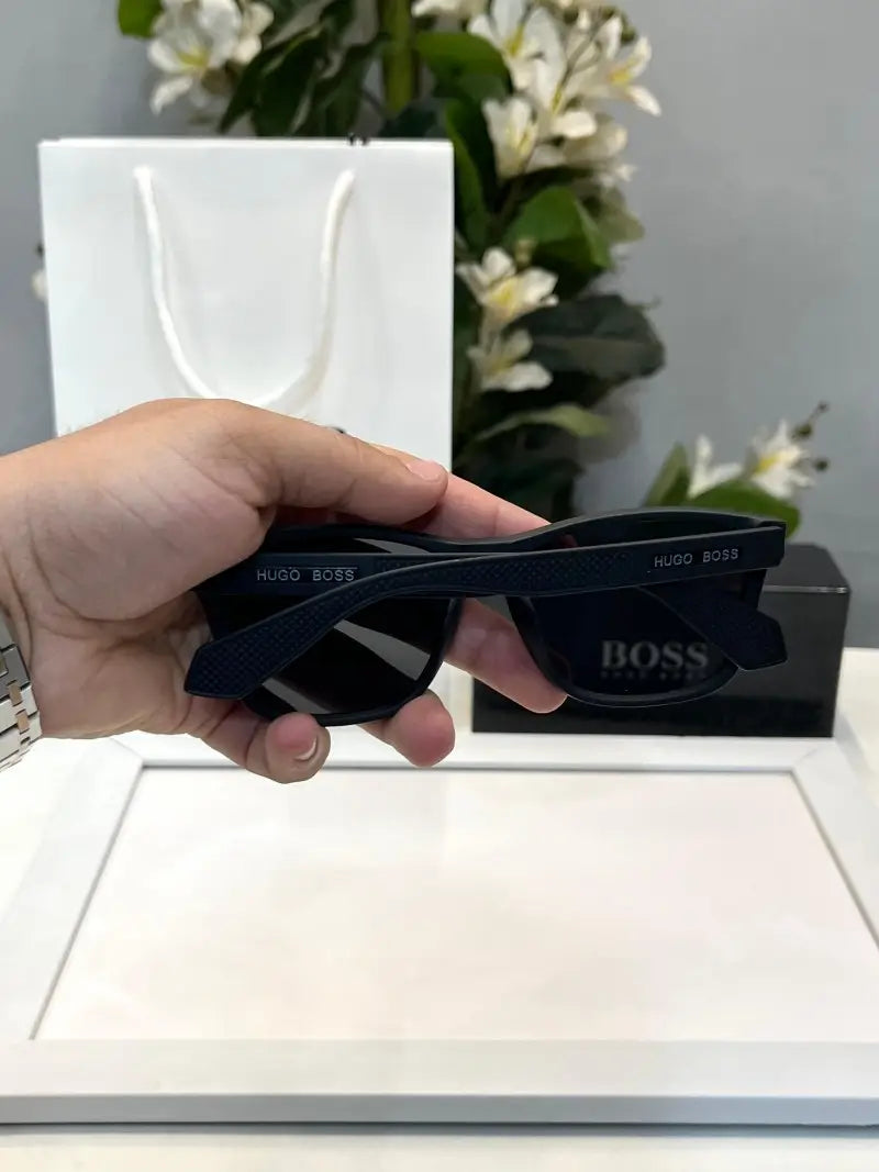 _Hugo_boss_0299_full_blk