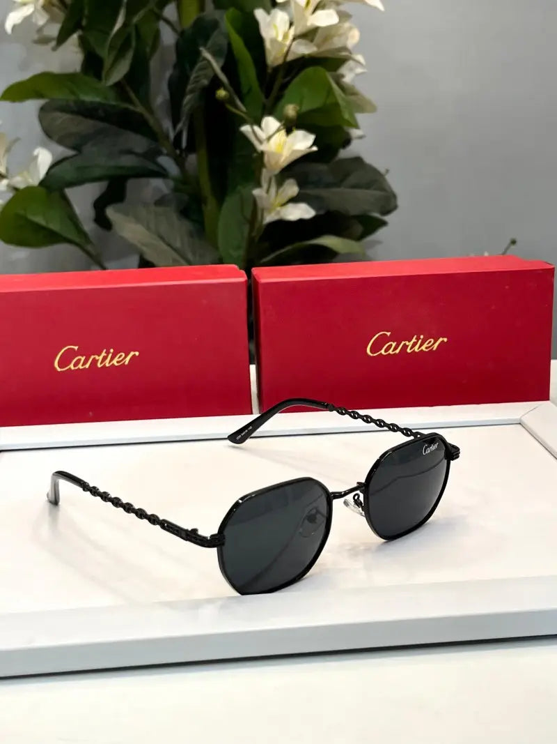 _Cartier_2230_full_black