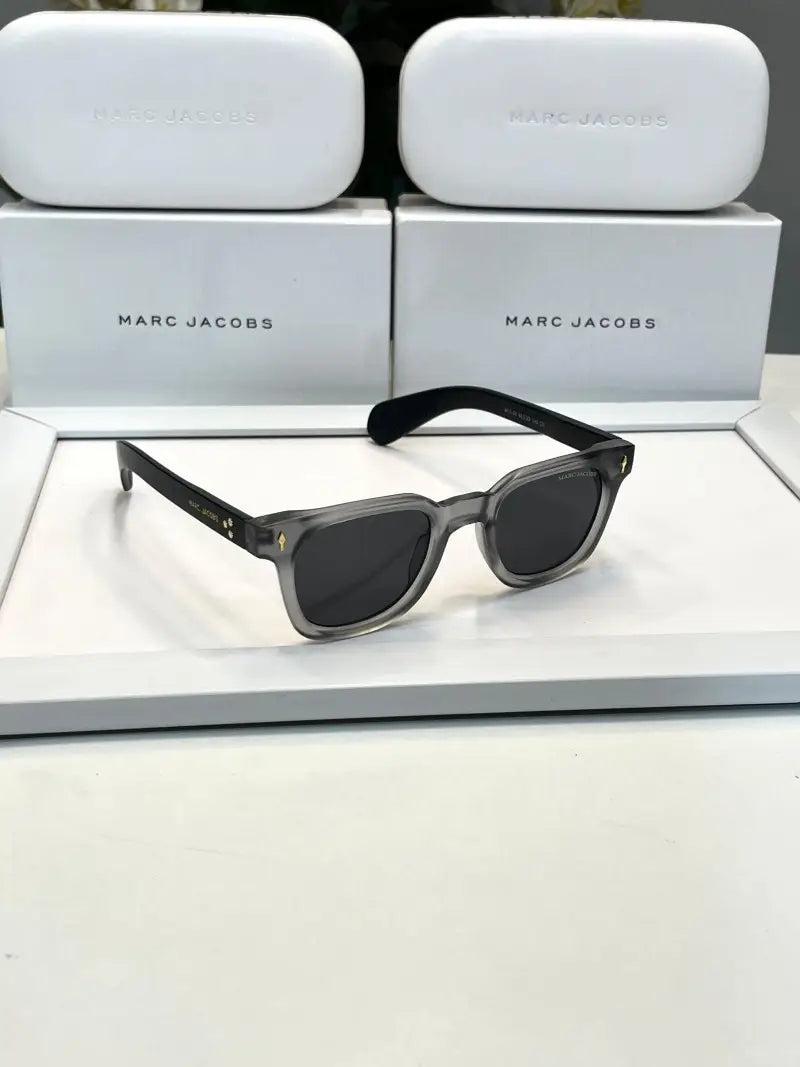 _Marc_jacobs_M1130_Grey_blk
