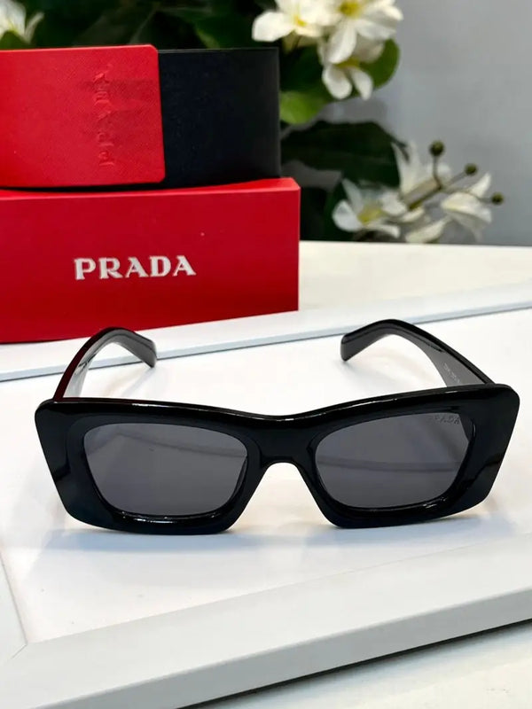 _Prada_milano_22061_black