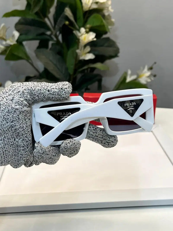 _Prada_milano_6223_white_blk