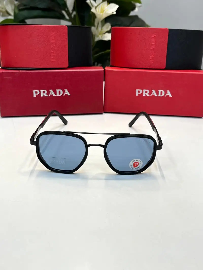 _Prada_101_black_blue