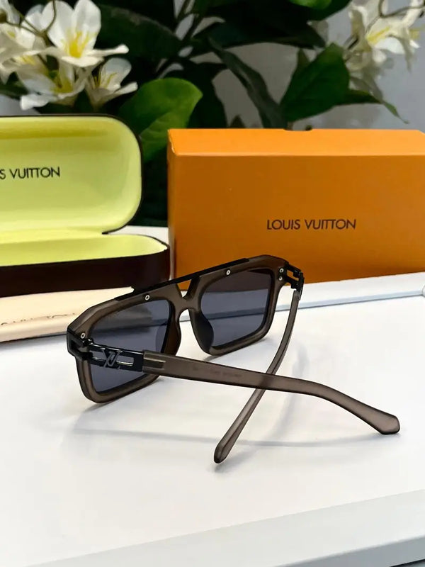 _Louis_vuitton_YH121_grey