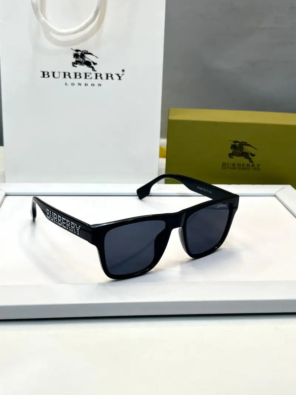 _Burberry_4358_black