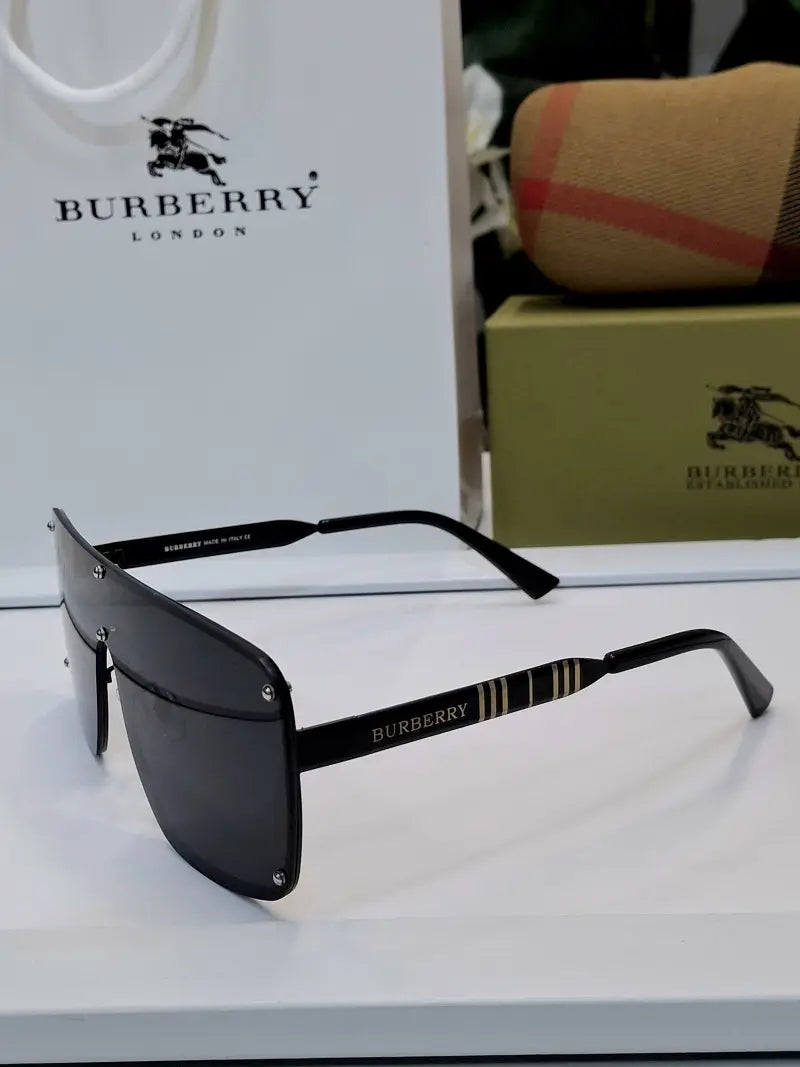 _Burberry_4310_black