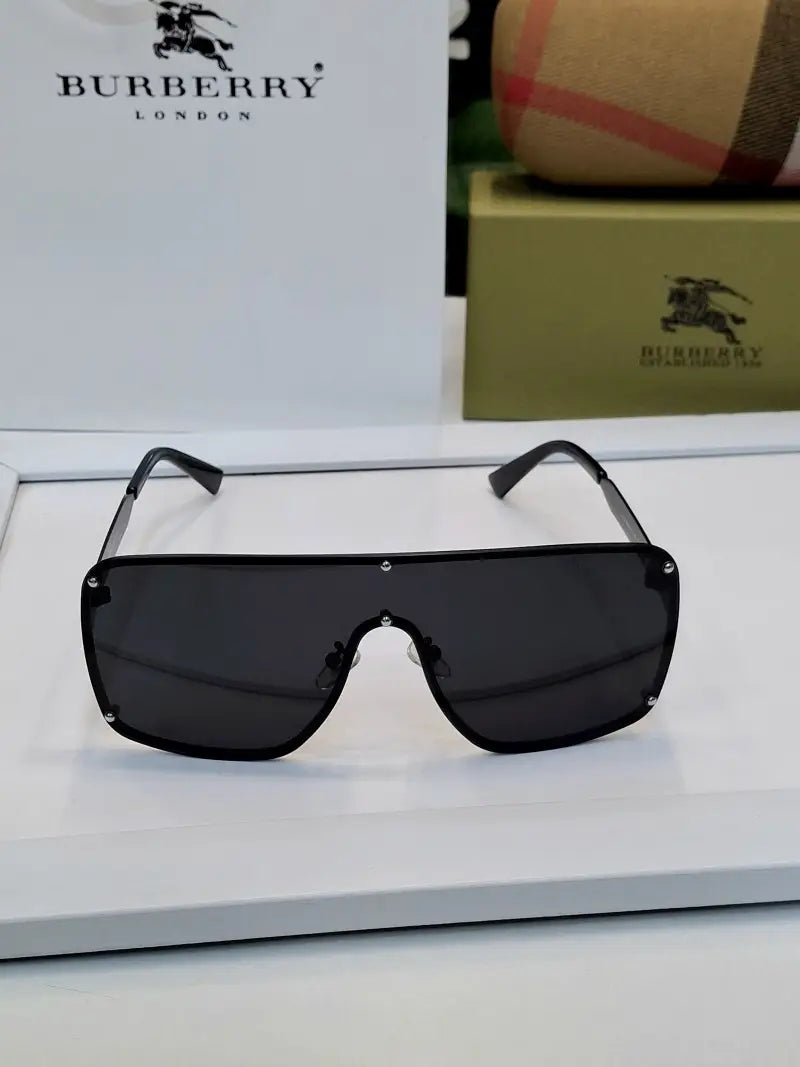 _Burberry_4310_black