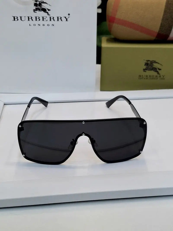 _Burberry_4310_black