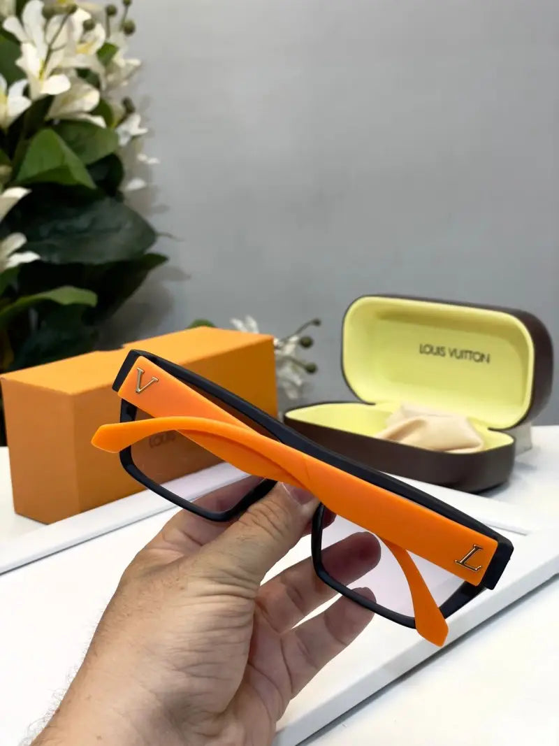 _Louis_Vuitton_1342_orange_black