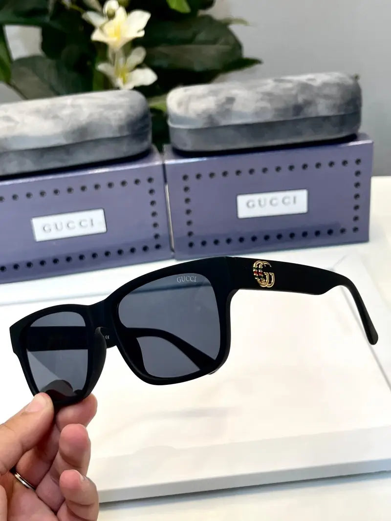 _Gucci_GG_0010_full_blk