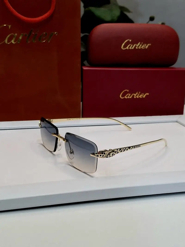 _Cartier_panther_506