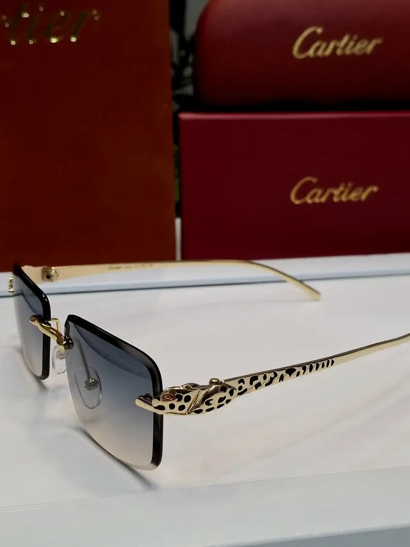 _Cartier_panther_506