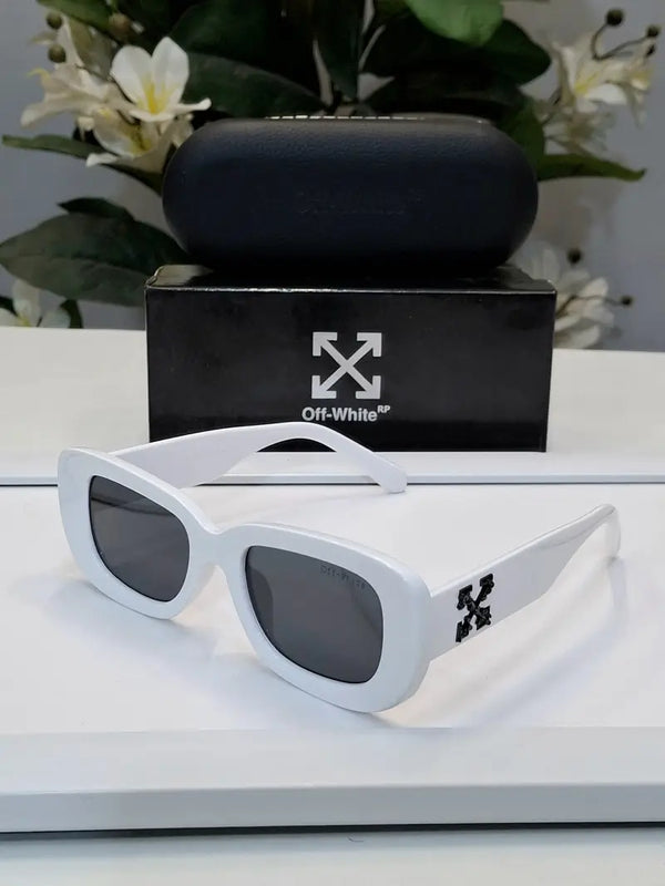 _Off_white_88991