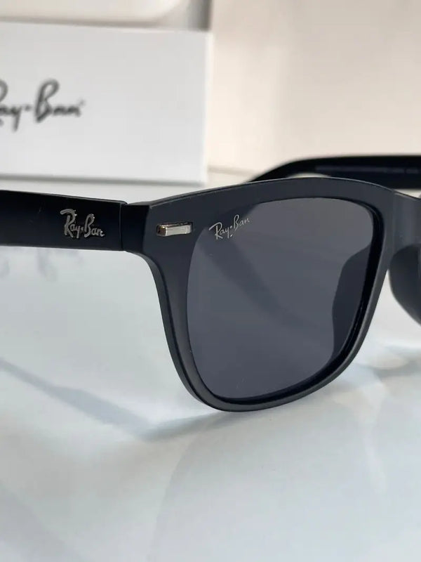 _Rayban_wayfarer_reverse 0503