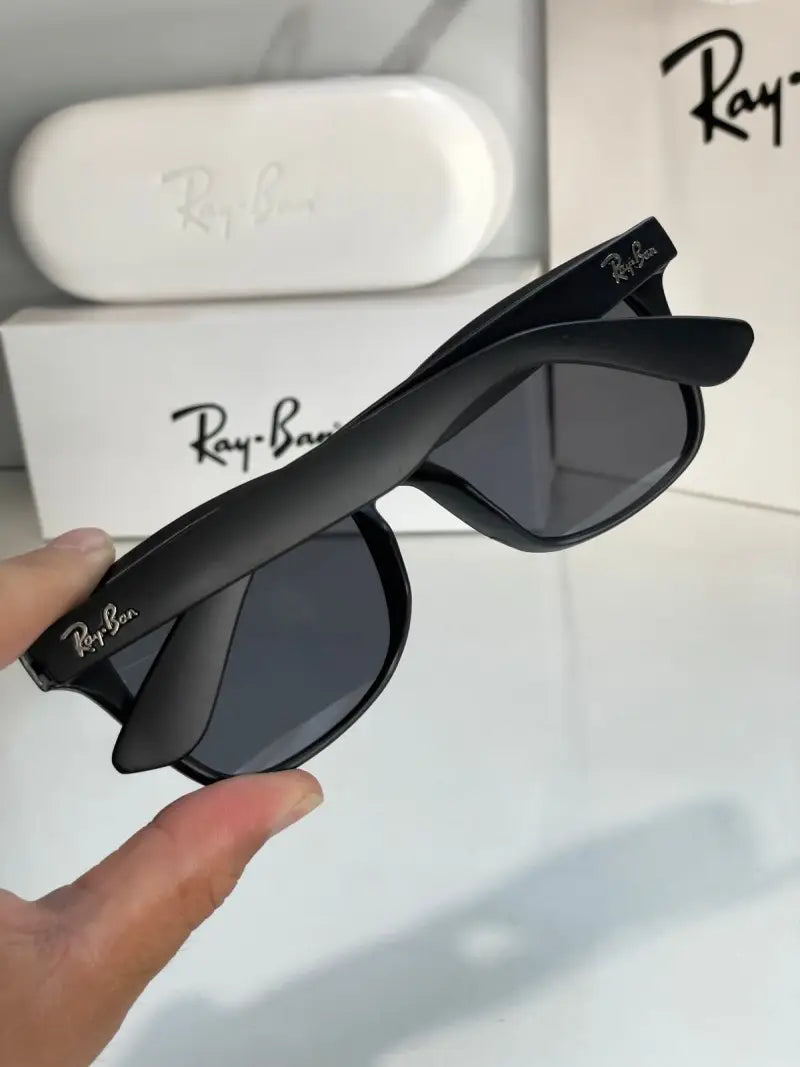 _Rayban_wayfarer_reverse 0503