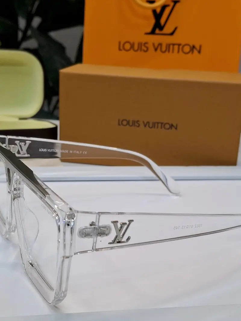 _Louis_vuitton_1502_frame