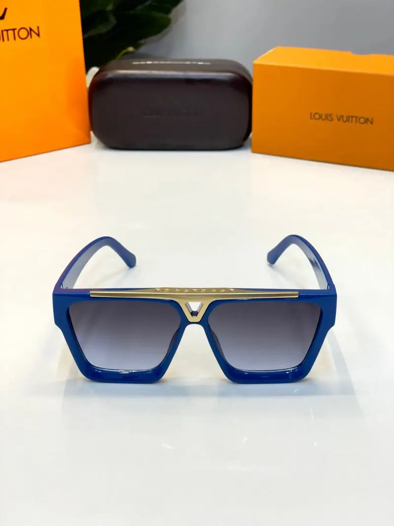 _Louis_vuitton_blue