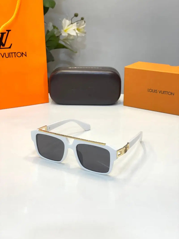 _Louis_vuitton_506_white_gold