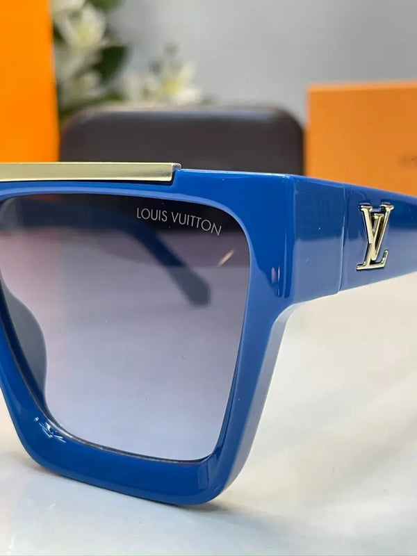 _Louis_vuitton_blue