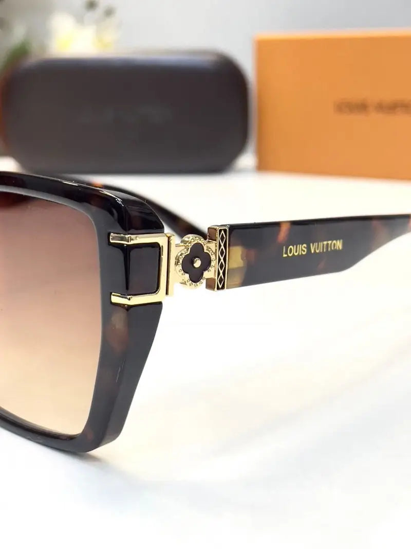 _Louis_vuitton_9910_tigerprint