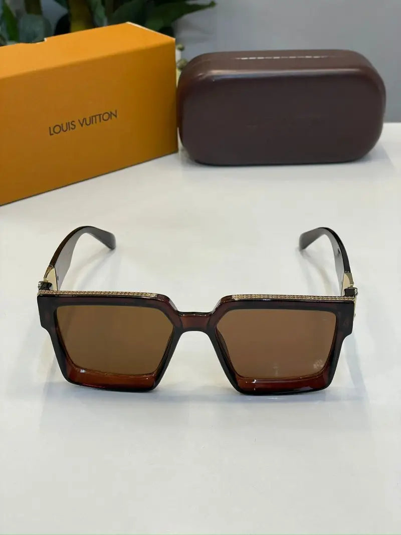 LV cyclone 0993 brown