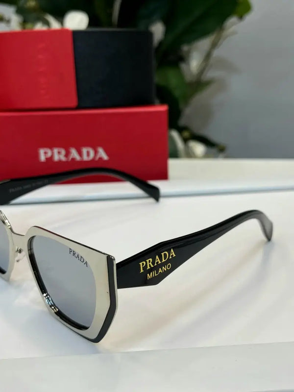 _Prada_018_silver_mercury