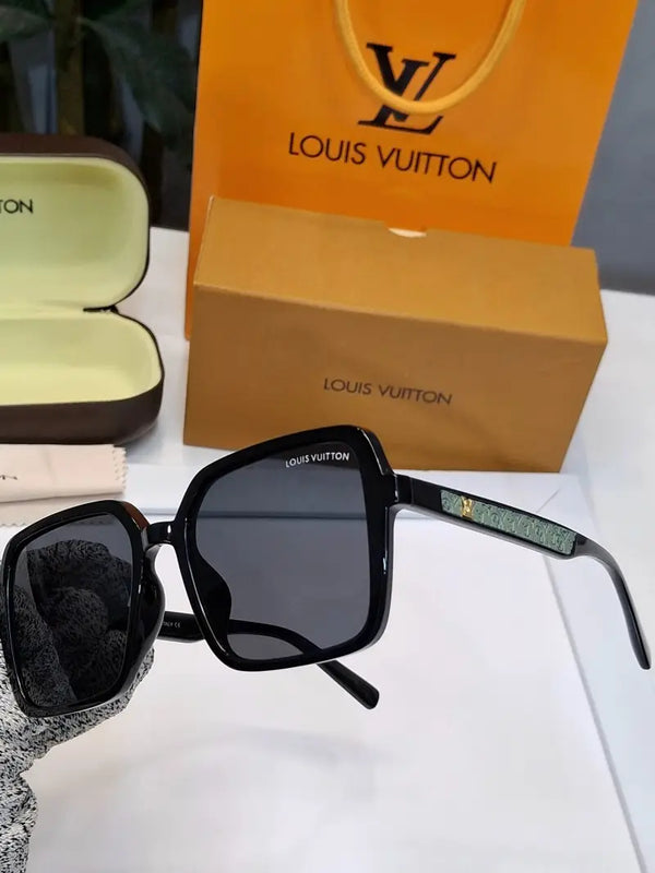 _Louis_vuitton_tr90