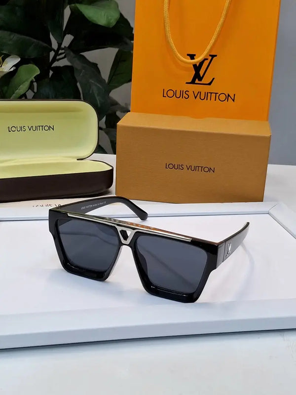 _Louis_Vuitton_1502
