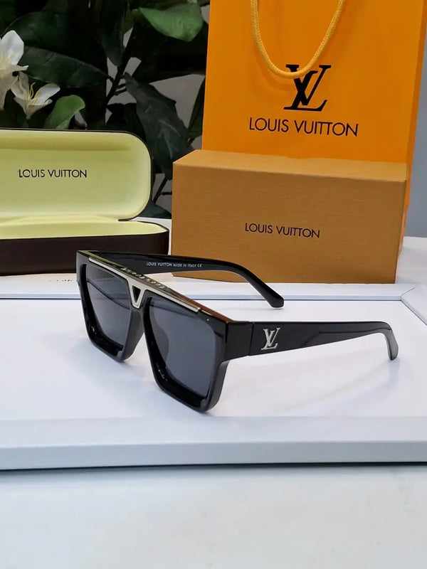 _Louis_Vuitton_1502