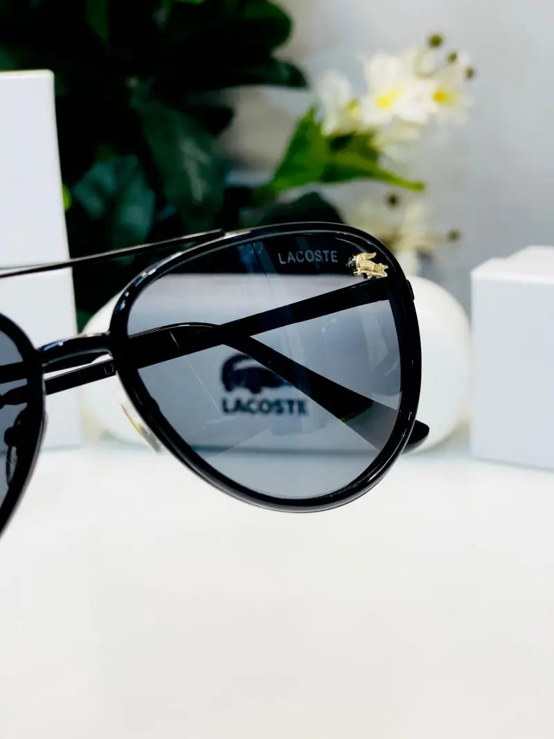 _Lacoste_758_black
