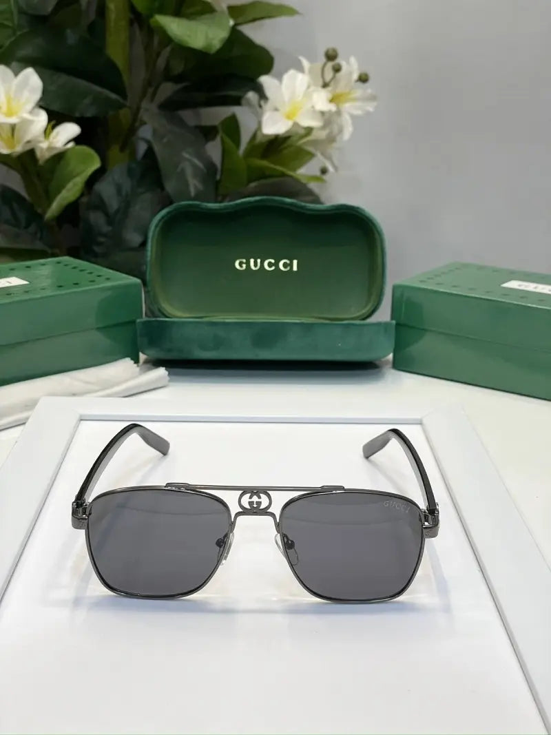 _Gucci_5117_