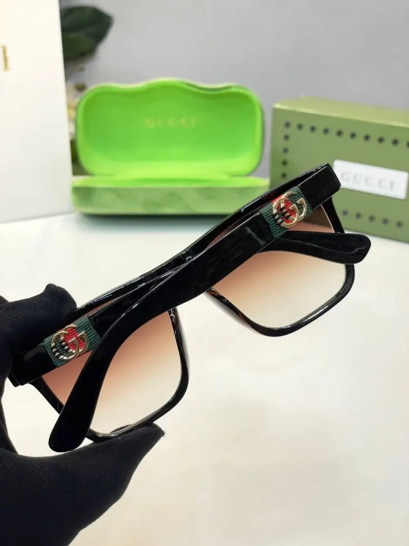 _Gucci_1390_brown_shaded
